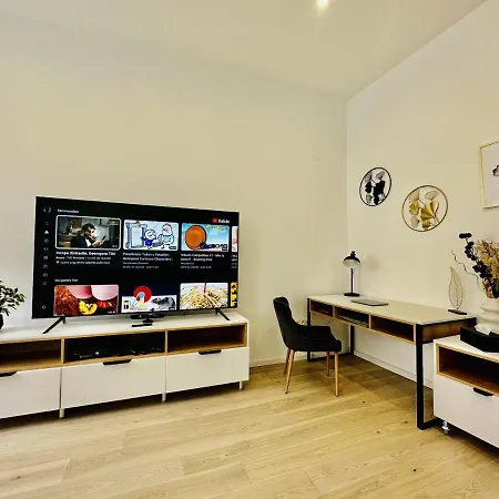 Clever Near Shopping Center * Cluj-Napoca